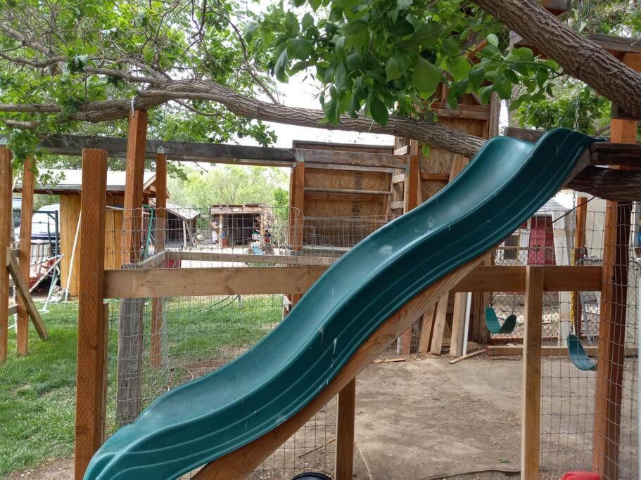 Henrieville The Goulding Cottage And Farm - 4 Beds, 3 Baths מראה חיצוני תמונה